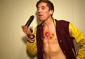 Unbelievable Gay Blowjob Success in Stunning Solo Action
