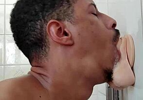 Deepthroat expert meets his match