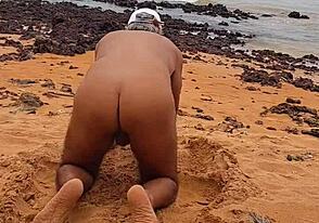 Sexy Latina Ladysilva goes solo on the beach
