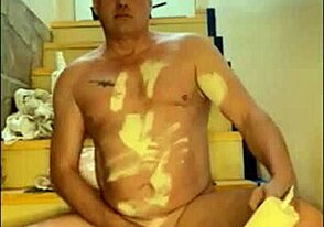 Straight gay bareback sex with a painter