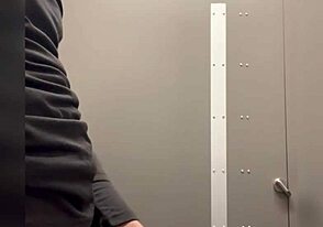 Jerk off session at Home Depot