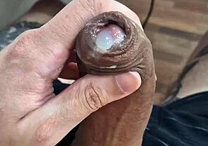 Novinho Twink Dotado Stroking Solo in Brazilian Amateur Style
