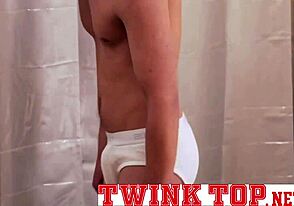 Hot teen's muscle ass pounding in gay porn classic