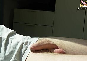 Solo pleasure daily with cumming game