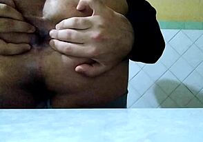 Show That Tight Asshole in Raw Amateur Anal Action