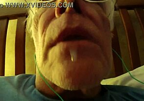 Gay sex with an elderly amateur