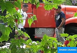 Truck driver gets surprise blowjob