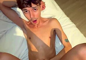 ramon hot - negao fudendo twink na escada do hotel