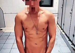 This handsome couple of gay asian amateurs are having fun without any barriers