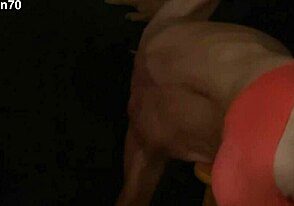 Amateur workout with ass worship