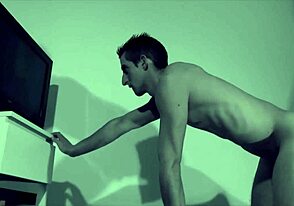 Watch this juicy Ad with captivating Jordan Fox