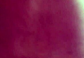 Delivery guy got his dick sucked by a sexy transsexual
