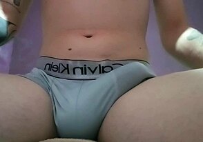 Exhibitionist Guy JERKS OFF in STREET