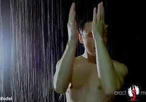 Hot boy, got a wet bulge? Show that big ass dancing naked!